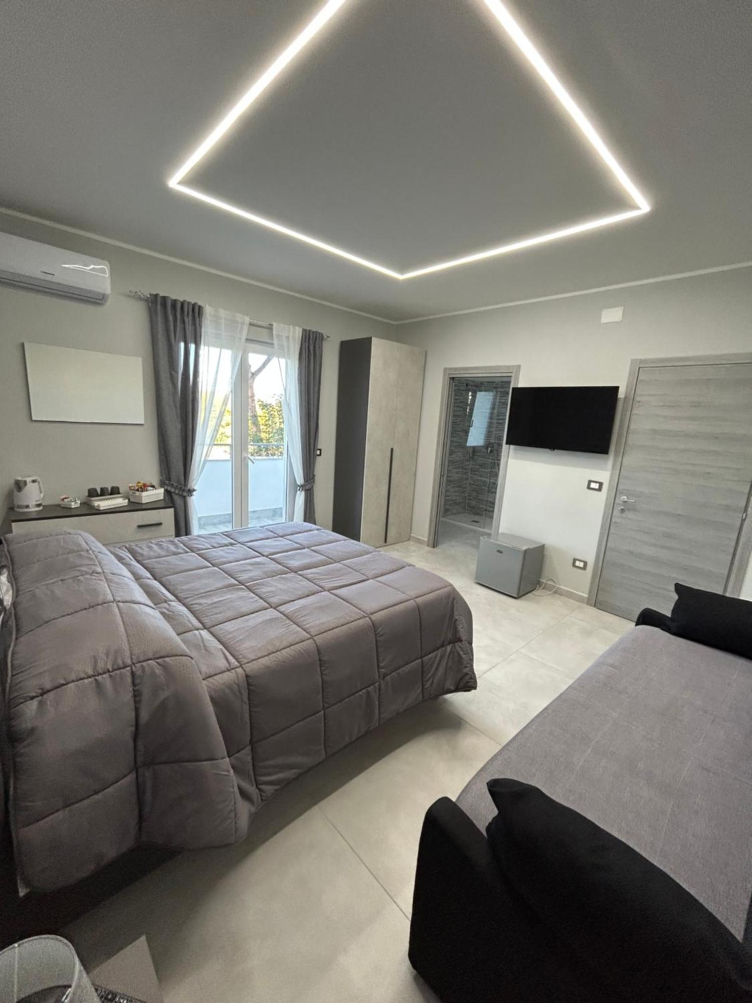 Skycity 2 B&B Neapel Exterior foto
