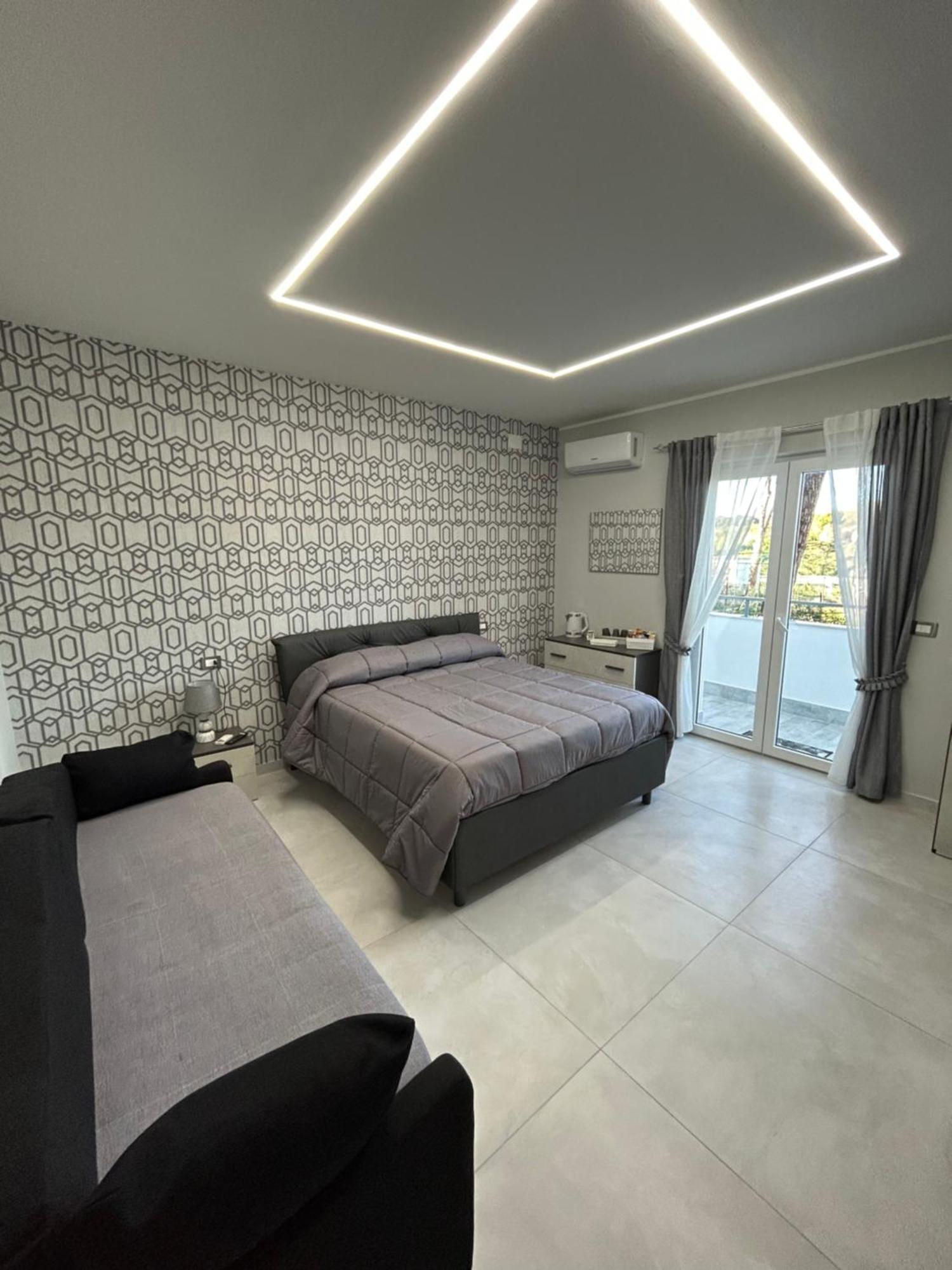 Skycity 2 B&B Neapel Exterior foto