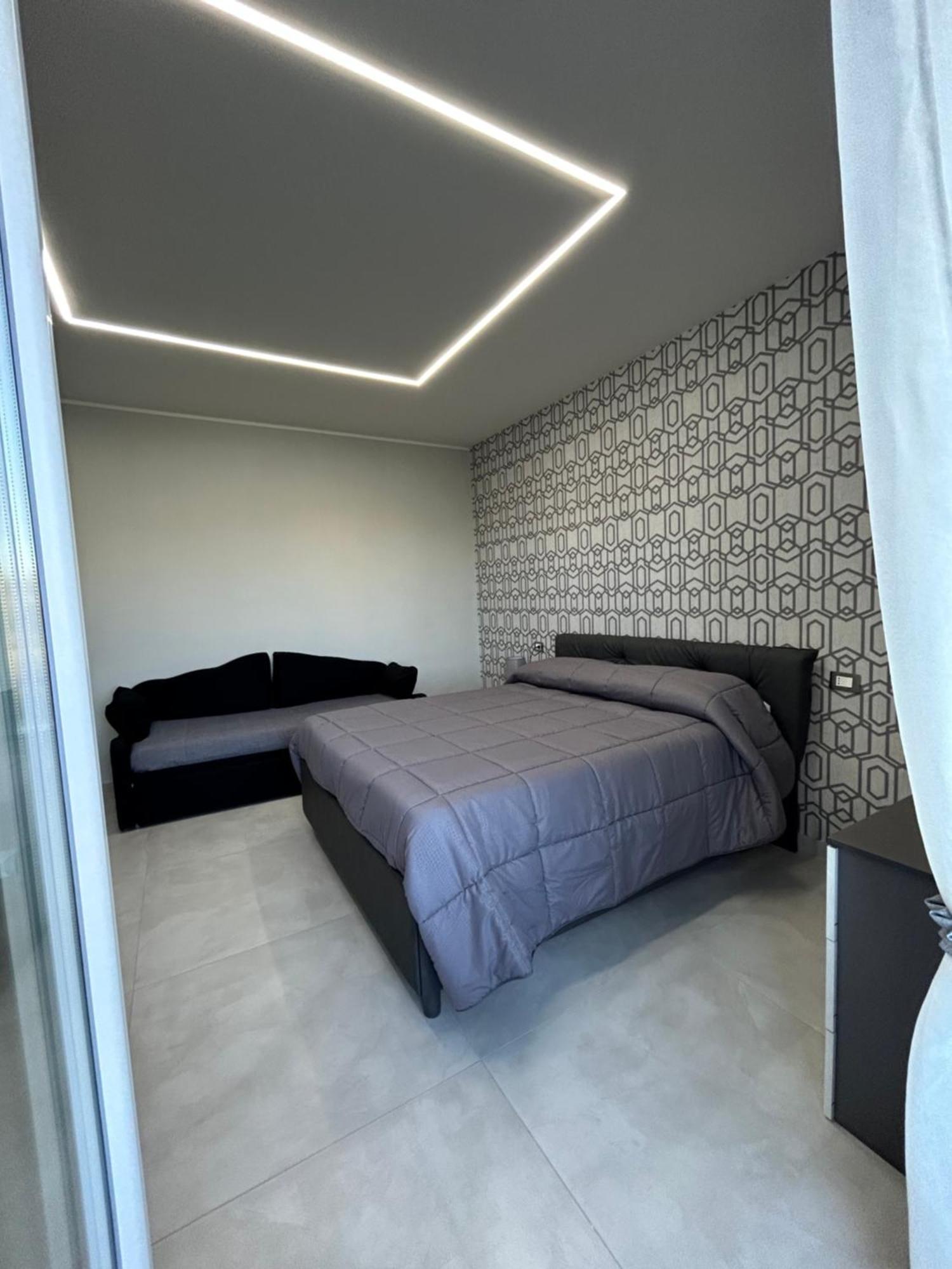 Skycity 2 B&B Neapel Exterior foto